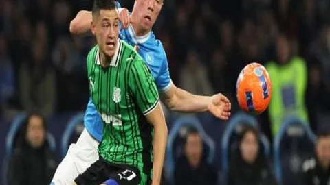 里夫斯独得45分，主场击败步行者